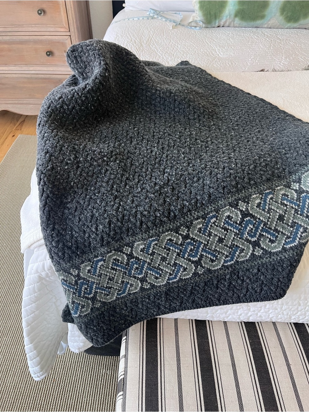 Aran Mór Ireland 100% Super Soft Merino Wool Throw Blanket